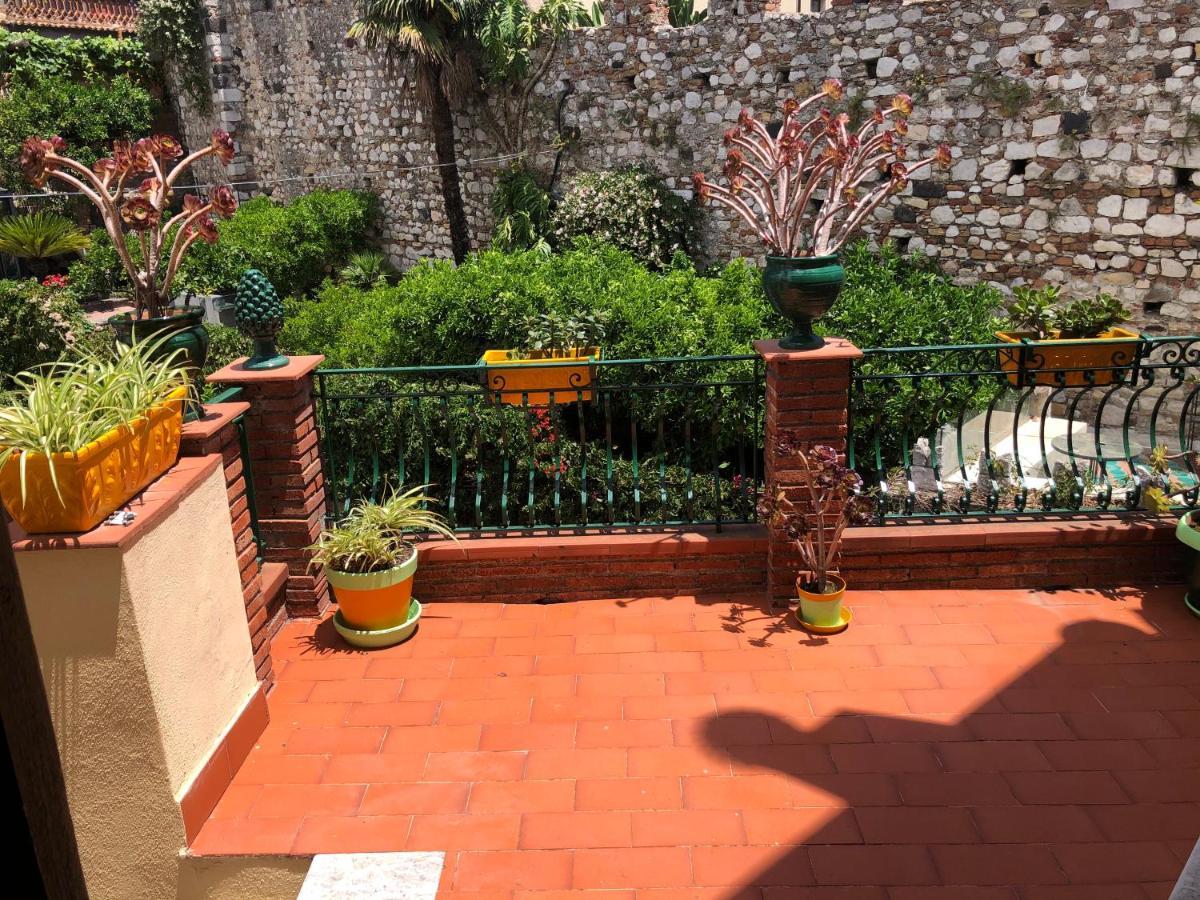 Casa Rando Mary'S House Apartment Taormina Exterior photo